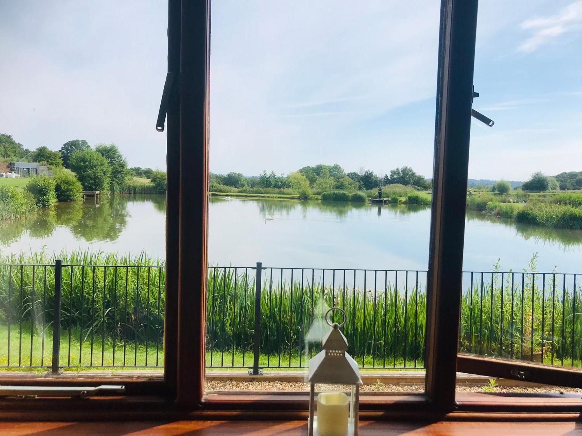 Bransford Farm Fishery & B & B Exterior photo
